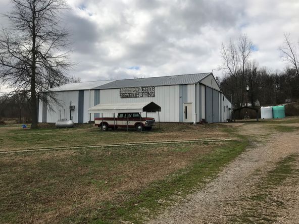 710 Bus Loop Sthwy 25, Dexter, MO 63841